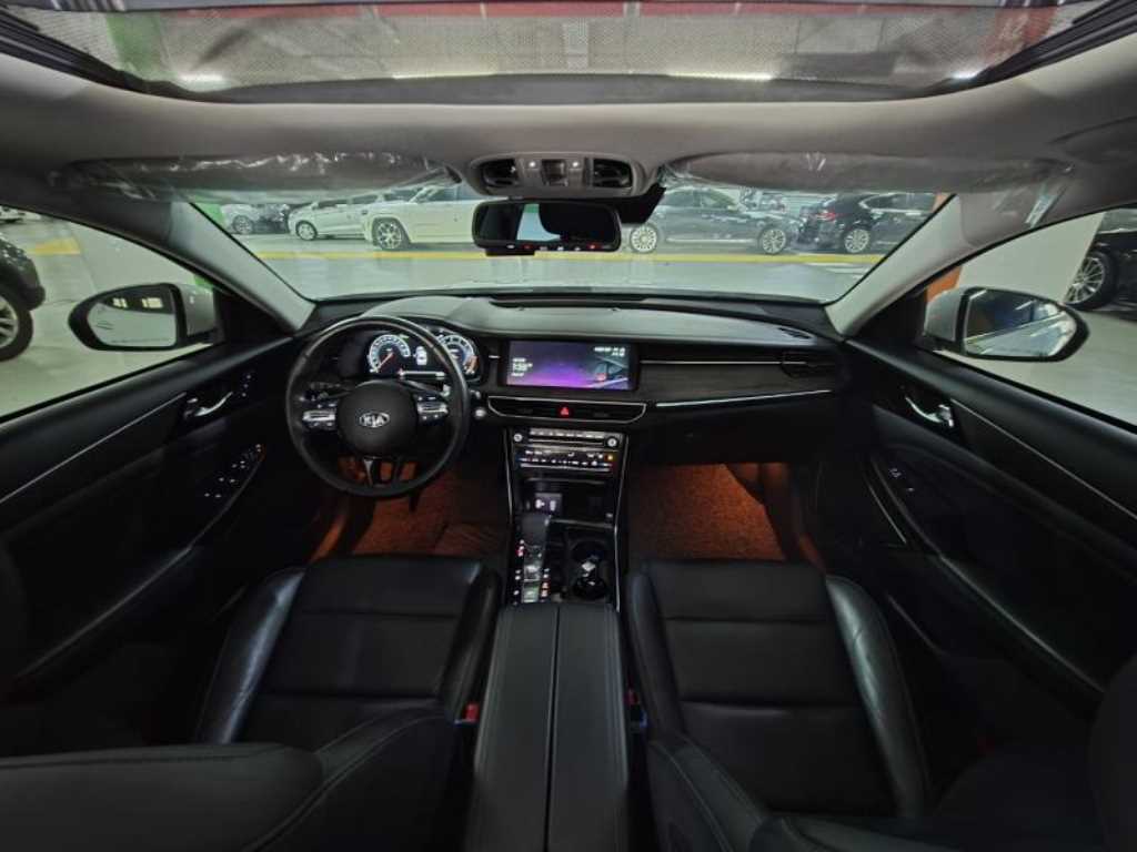 KIA K7 - Vista 5