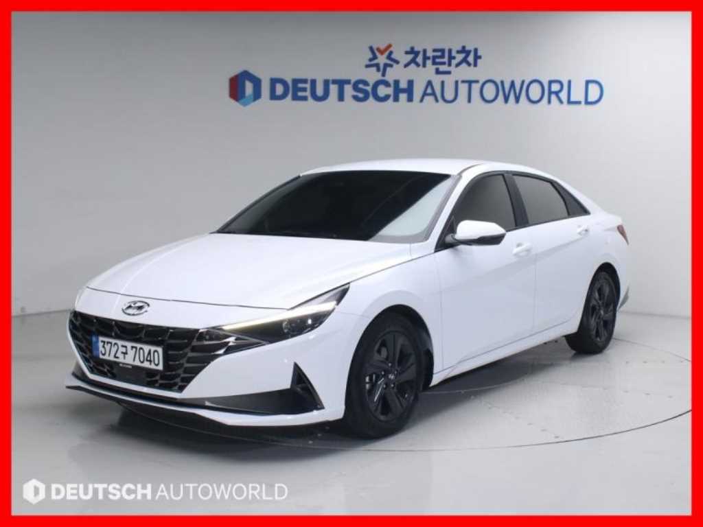 HYUNDAI Avante - Vista 2