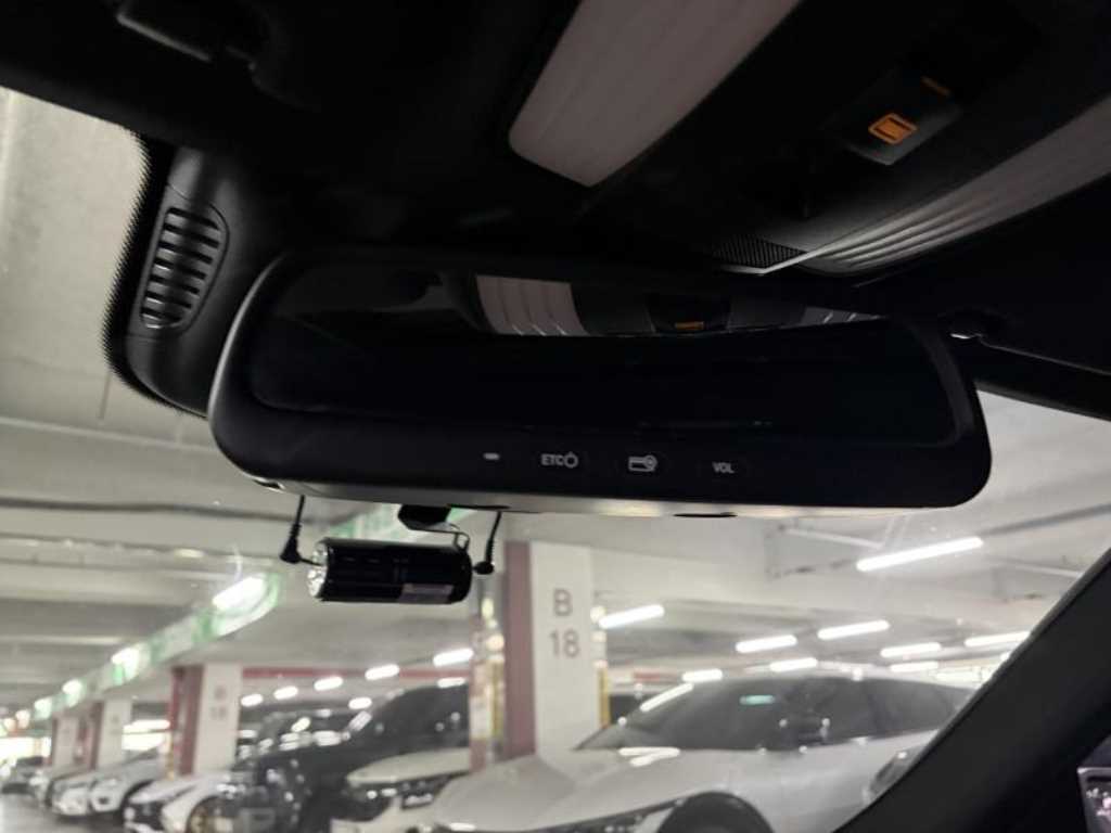 Mercedes Benz E class - Vista 11