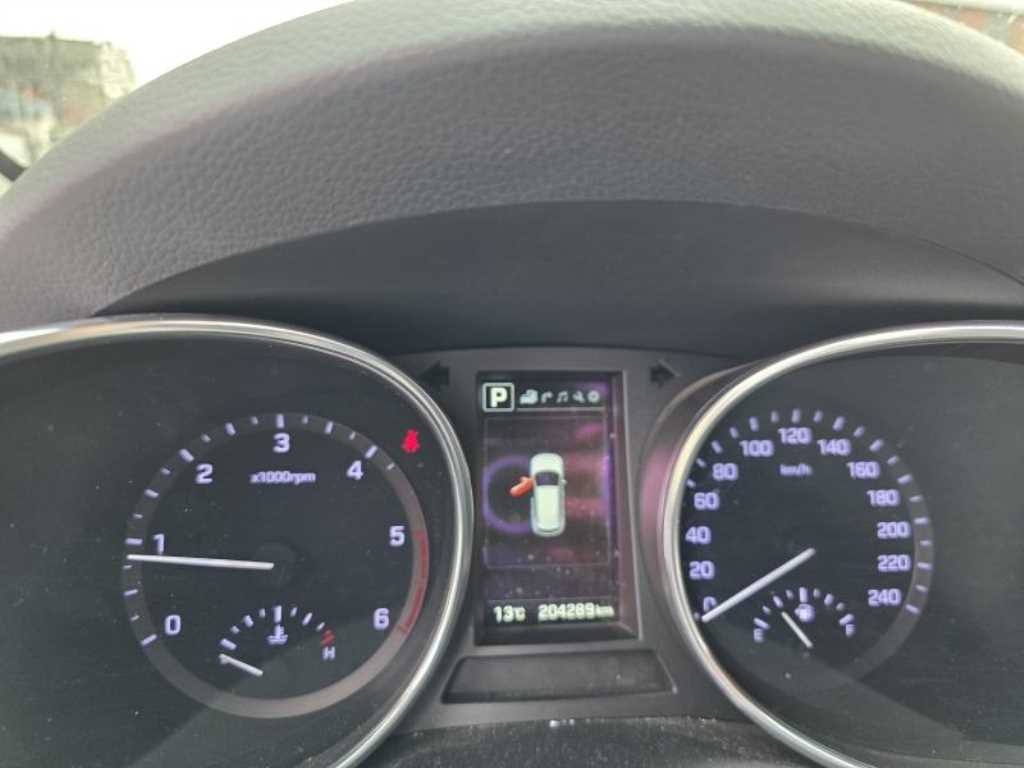 HYUNDAI Santa Fe - Vista 3