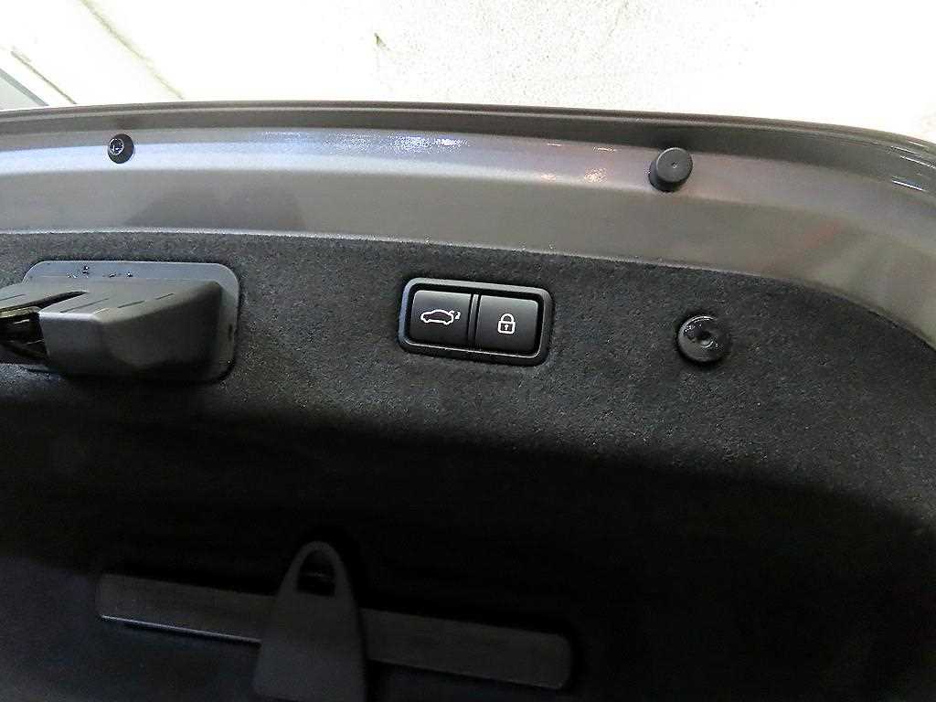 Genesis G70 2019 Gris - Importación desde Corea - HF Imports Iquique - Foto 17