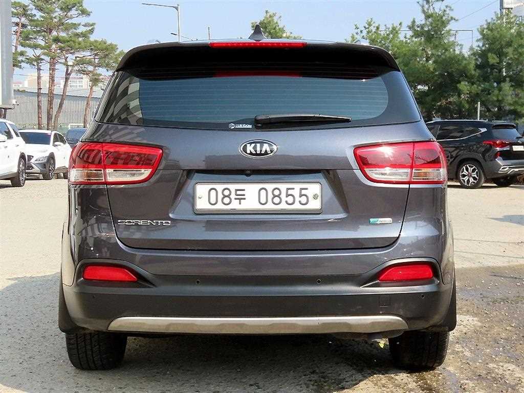 KIA Sorento - Vista 4