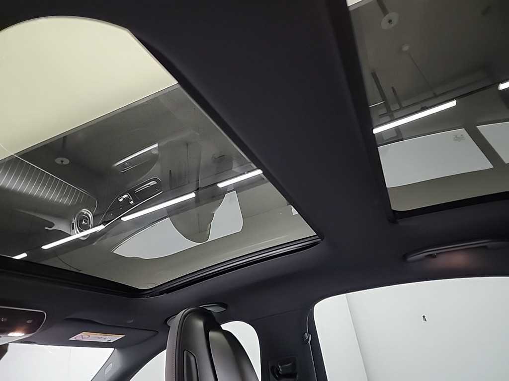 Mercedes Benz C Class 2022 Negro - Importación desde Corea - HF Imports Iquique - Foto 14