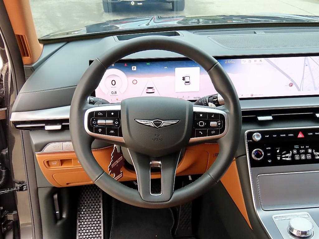 Genesis GV80 - Vista 8