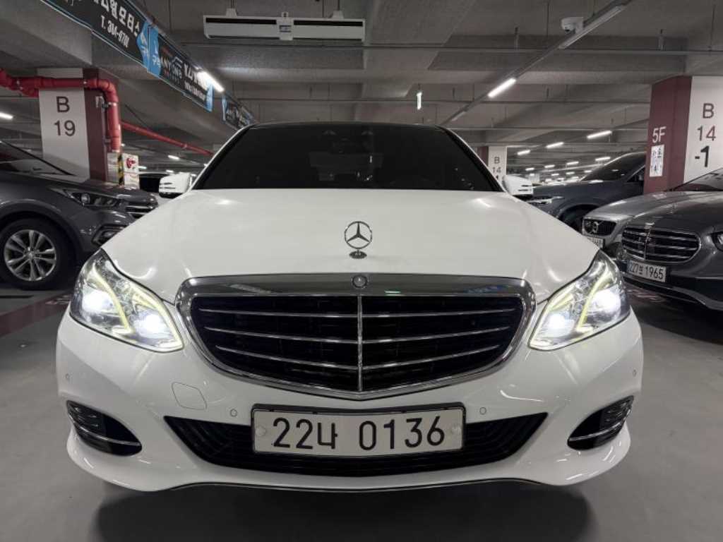 Mercedes Benz E class 2014 Blanco - Importación desde Corea - HF Imports Iquique - Foto 1