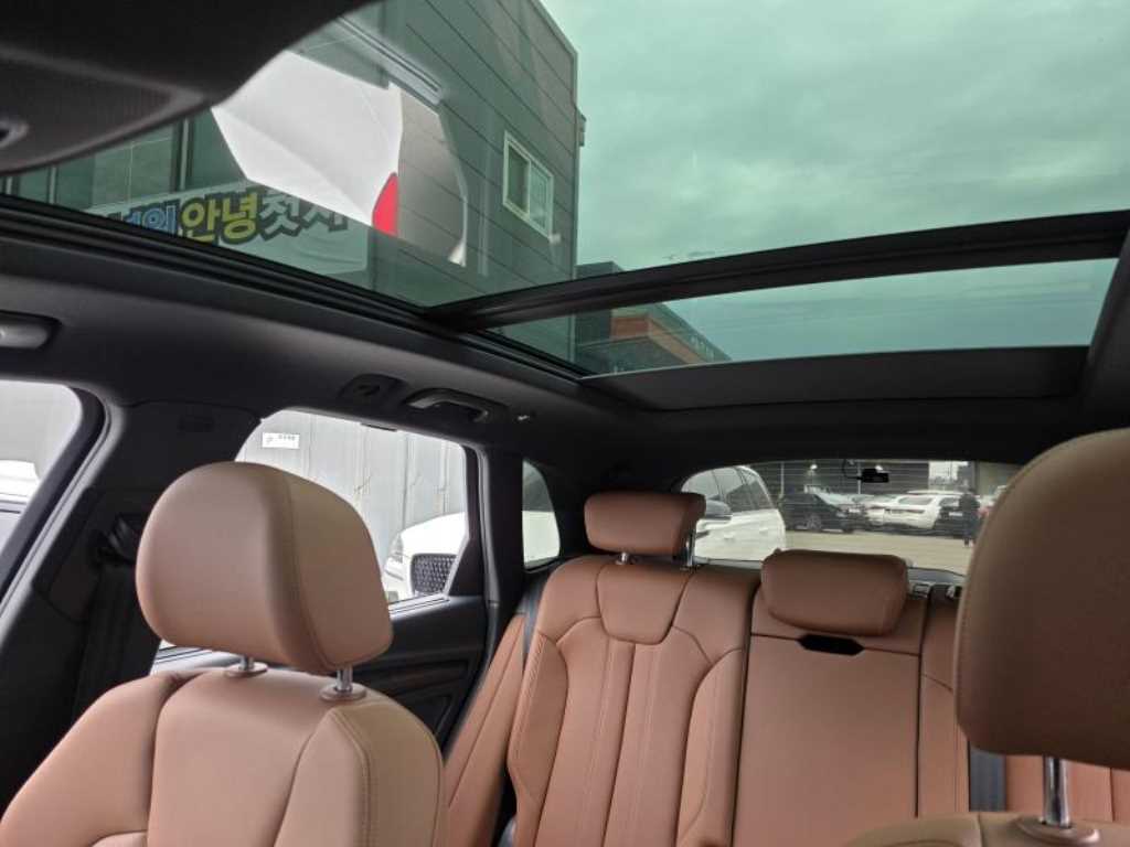 Audi Q5 2023 Negro - Importación desde Corea - HF Imports Iquique - Foto 13