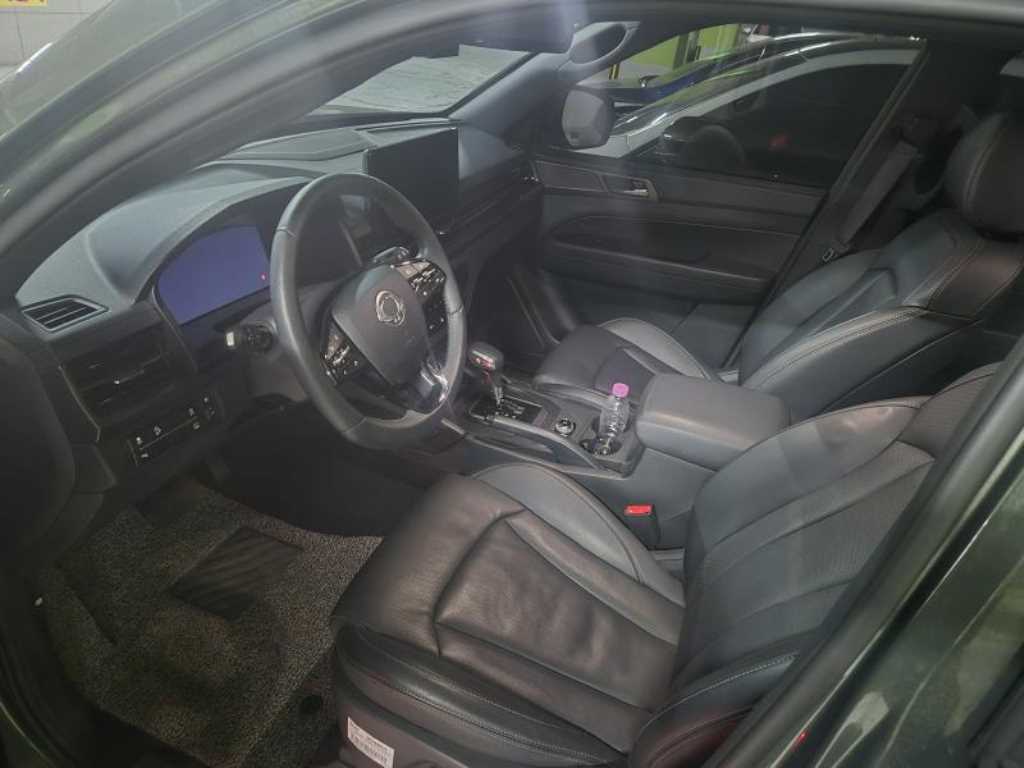 Ssangyong Musso - Vista 6