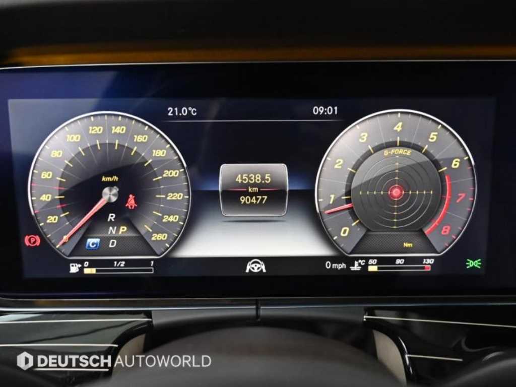 Mercedes Benz E class - Vista 8