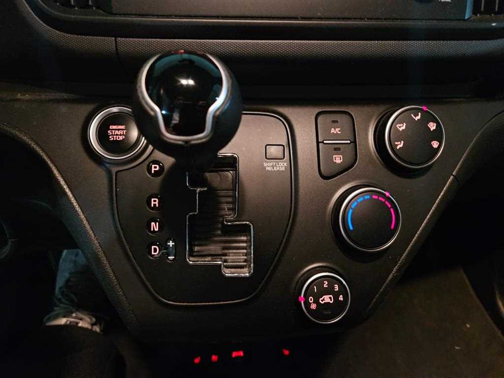 KIA Ray 2023 Gris - Importación desde Corea - HF Imports Iquique - Foto 14