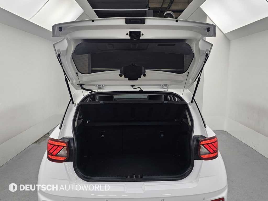 HYUNDAI Venue 2022 Blanco - Importación desde Corea - HF Imports Iquique - Foto 19