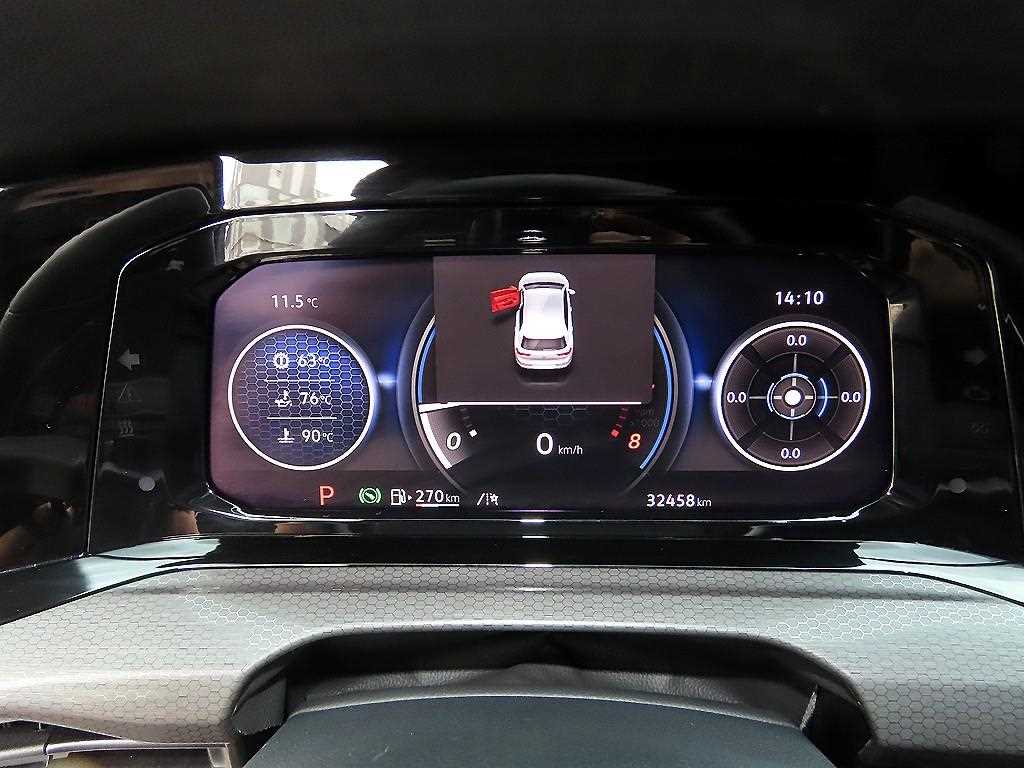 Volkswagen Golf - Vista 9