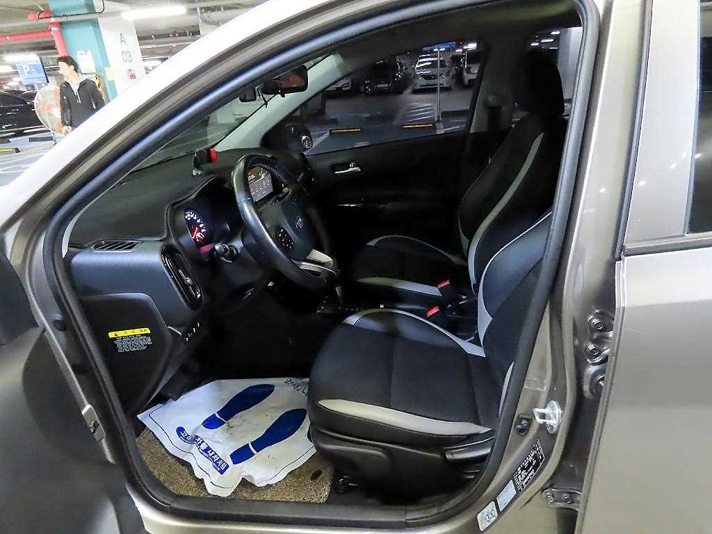 KIA Morning - Vista 6