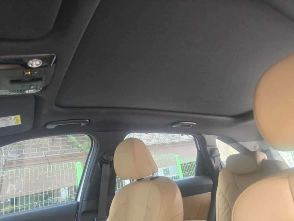 KIA Sorento - Vista 9