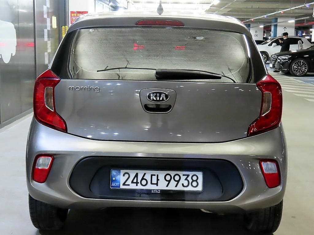 KIA Morning - Vista 5