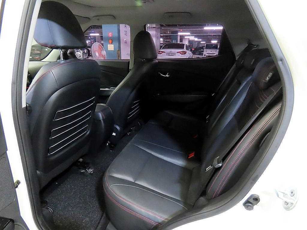 Ssangyong Tivoli - Vista 7