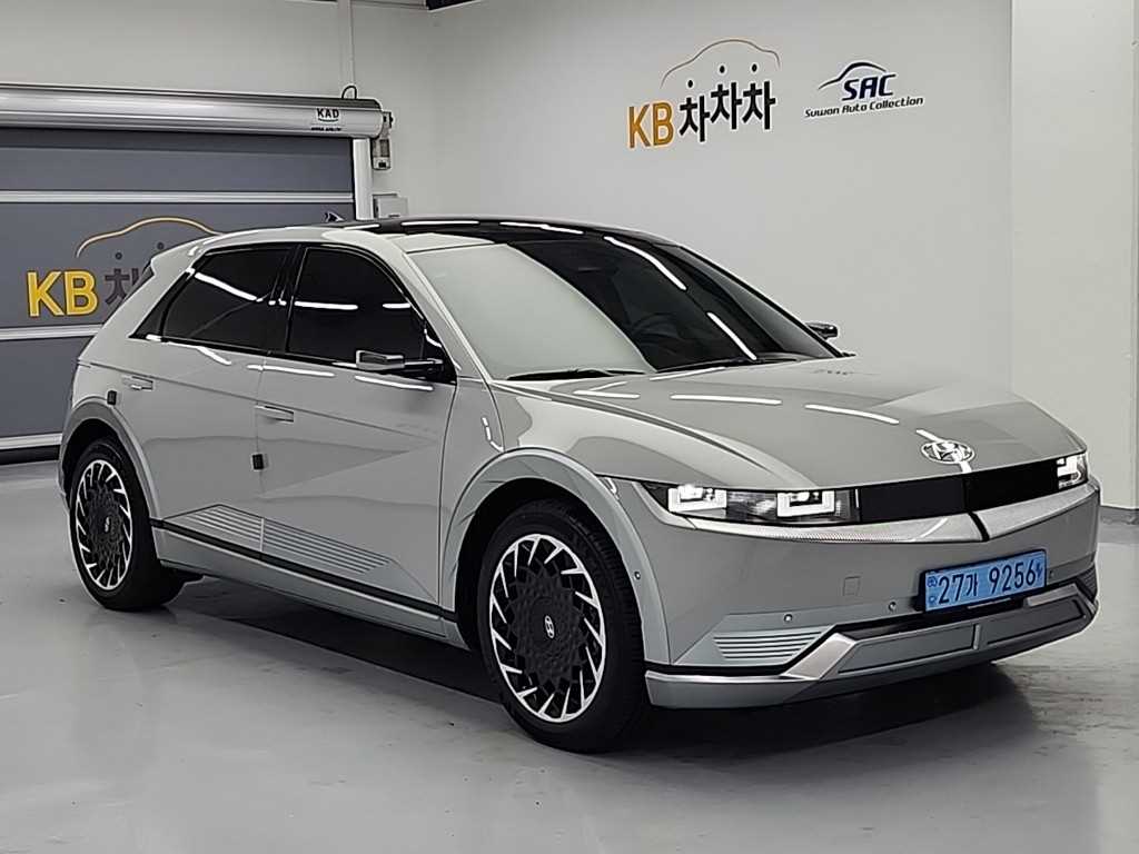 HYUNDAI Ioniq 5 - Vista 4