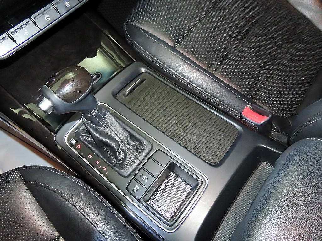 KIA Sorento - Vista 12