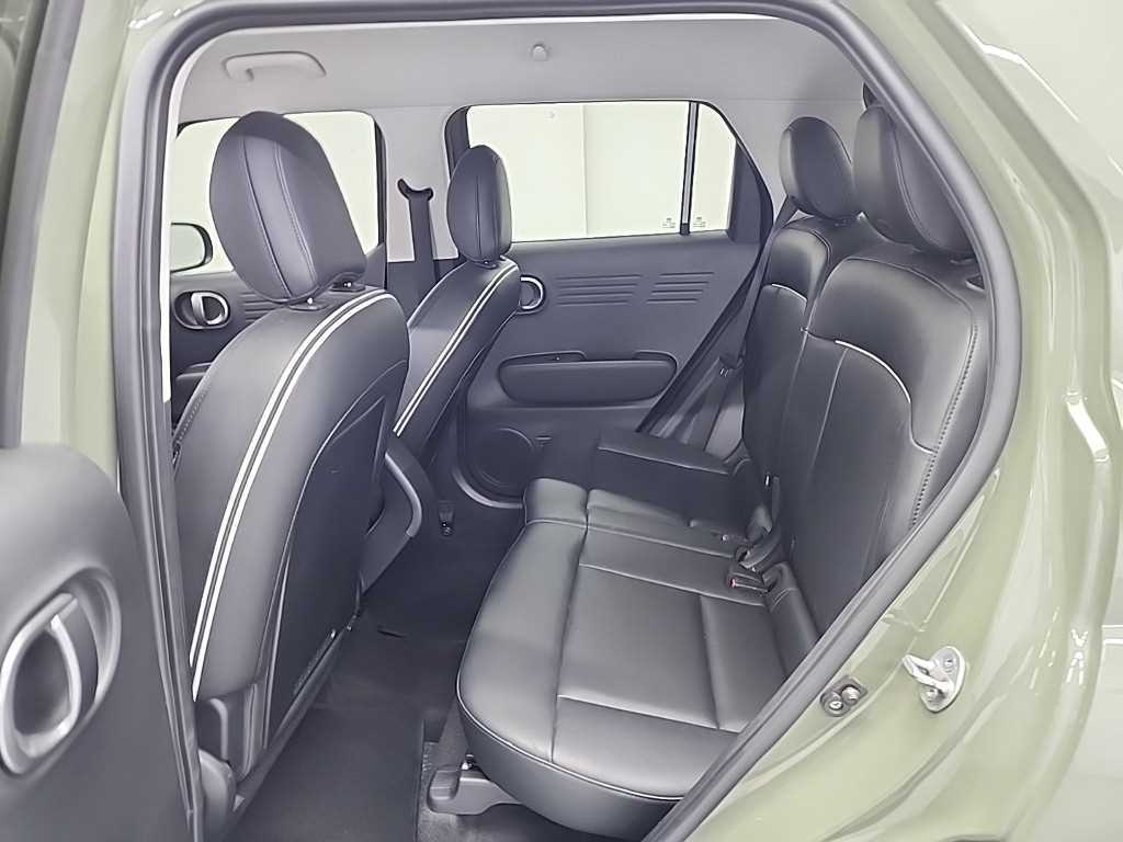 HYUNDAI Casper - Vista 12