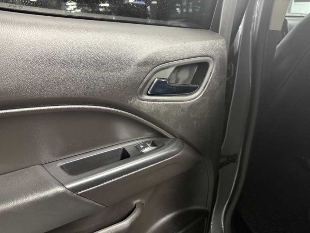 Chevrolet ?Colorado 2021 Gris - Importación desde Corea - HF Imports Iquique - Foto 17