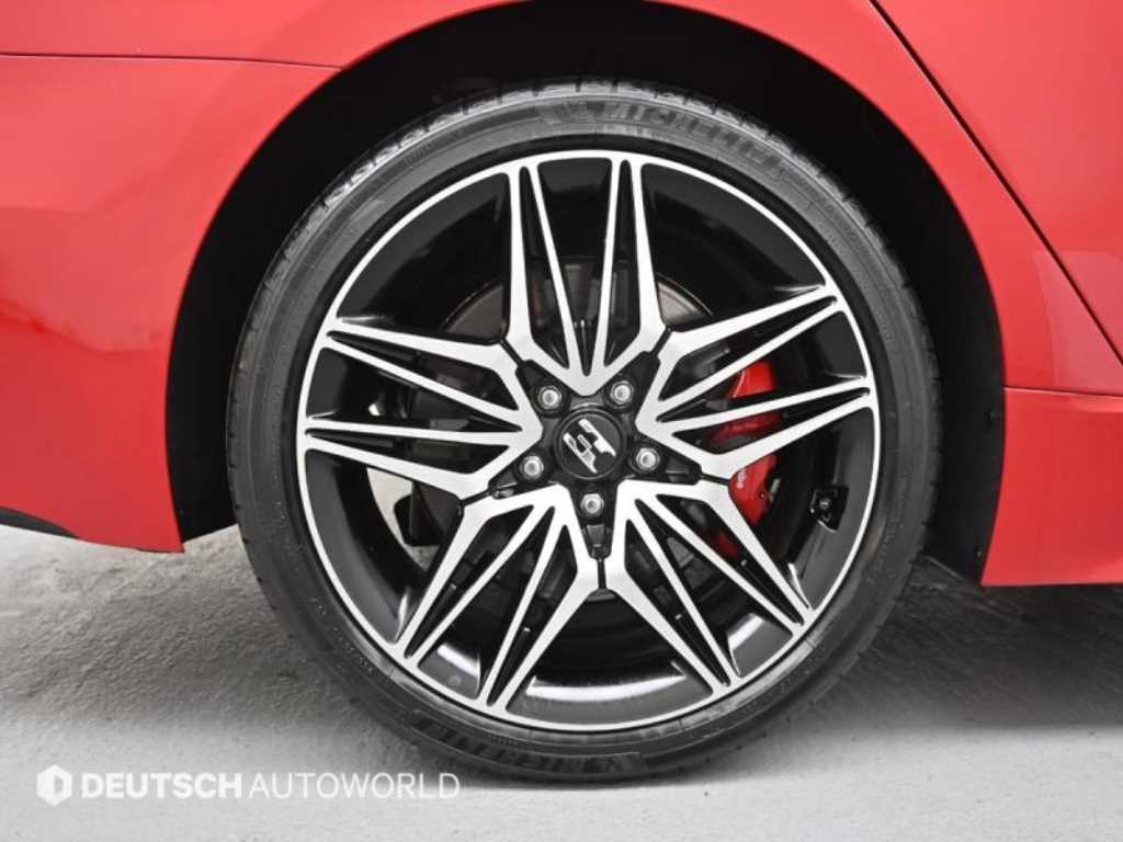 KIA Stinger - Vista 5