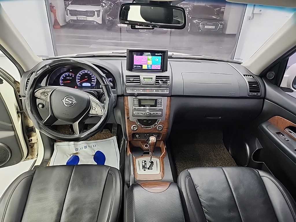 Ssangyong Rexton - Vista 7