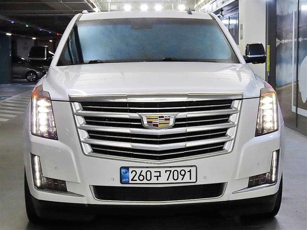 Cadillac Escalade - Vista 2