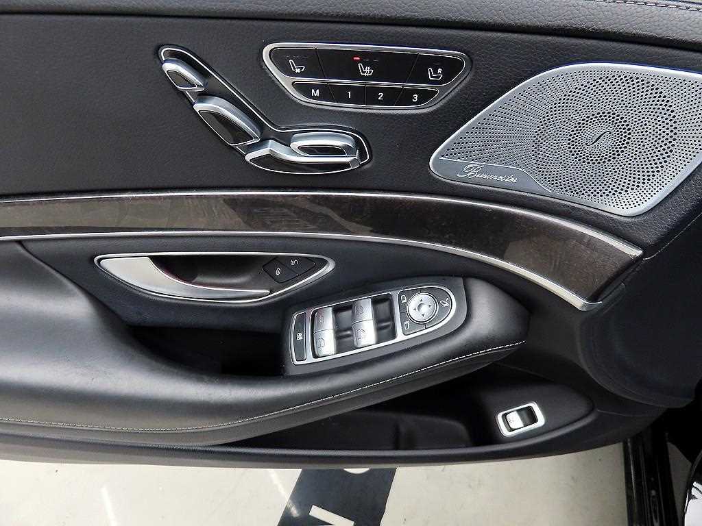 Mercedes Benz S Class - Vista 11