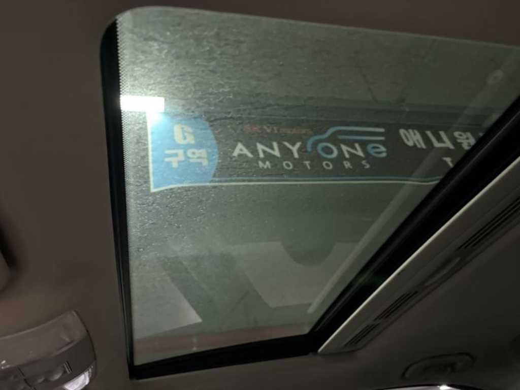 Mercedes Benz C Class - Vista 9