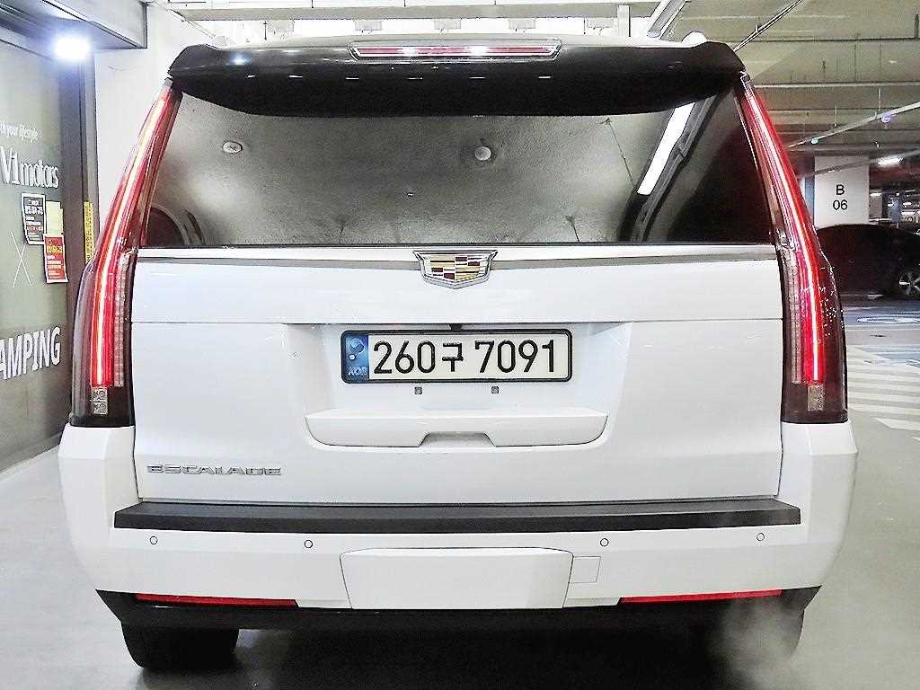 Cadillac Escalade - Vista 5