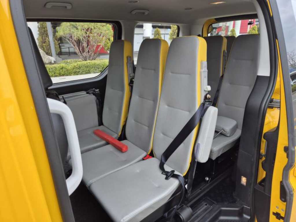 HYUNDAI Staria - Vista 12