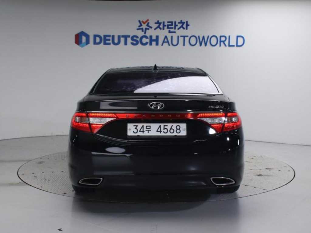 HYUNDAI Grandeur - Vista 3