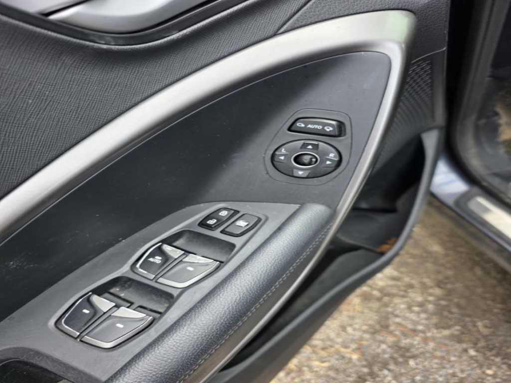 HYUNDAI Santa Fe - Vista 11