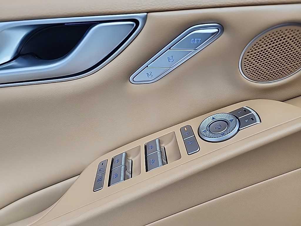 Genesis G80 2025 Negro - Importación desde Corea - HF Imports Iquique - Foto 18