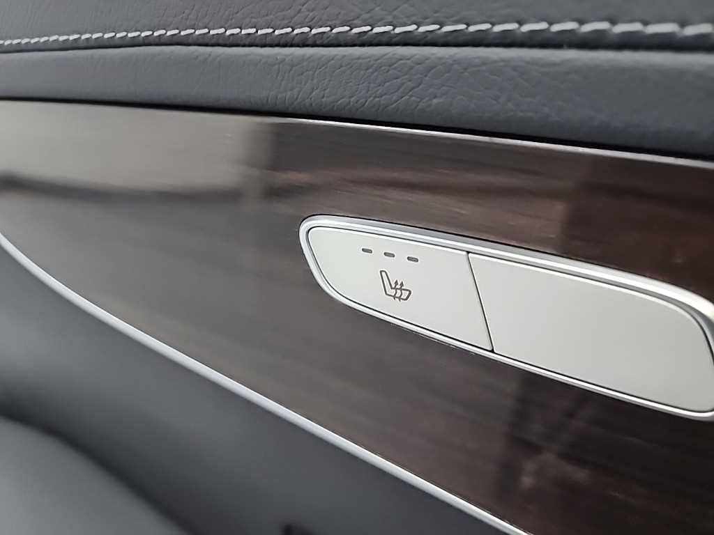 Mercedes Benz GLC Class 2020 Negro - Importación desde Corea - HF Imports Iquique - Foto 14