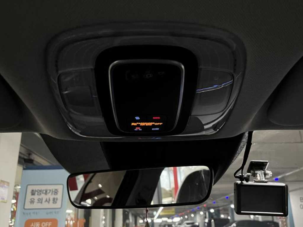 HYUNDAI Avante - Vista 7