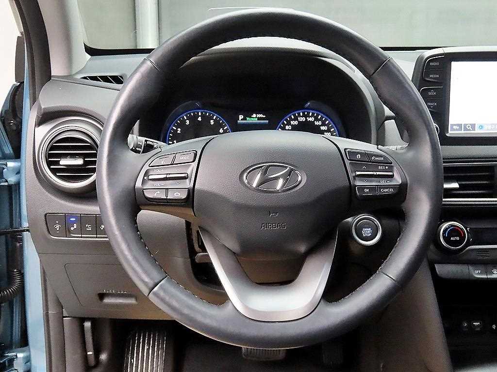 HYUNDAI Kona - Vista 9