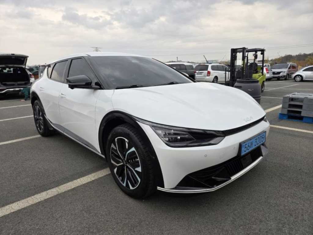 KIA EV6 - Vista 5