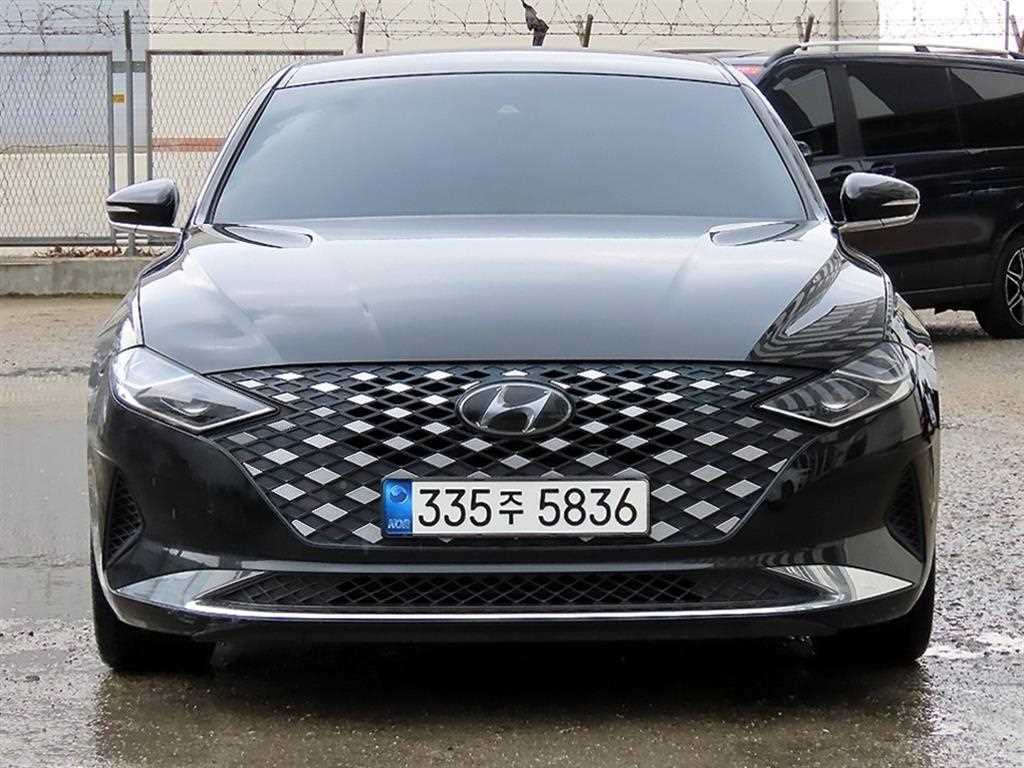 HYUNDAI Grandeur 2022 Negro - Importación desde Corea - HF Imports Iquique - Foto 1