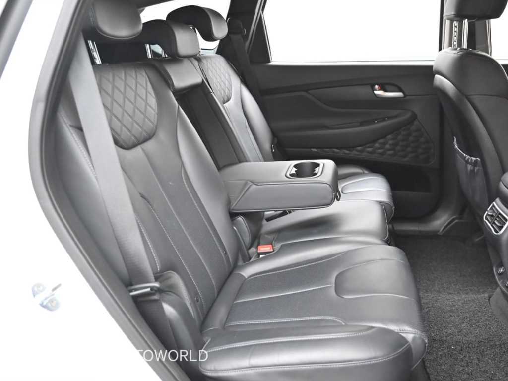 HYUNDAI Santa Fe - Vista 12