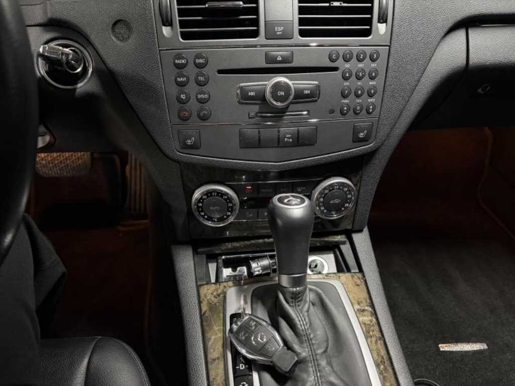 Mercedes Benz C Class - Vista 7