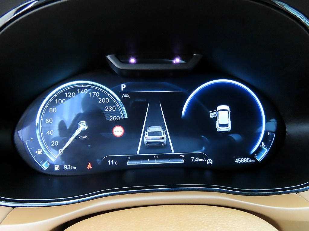 Genesis GV70 - Vista 9