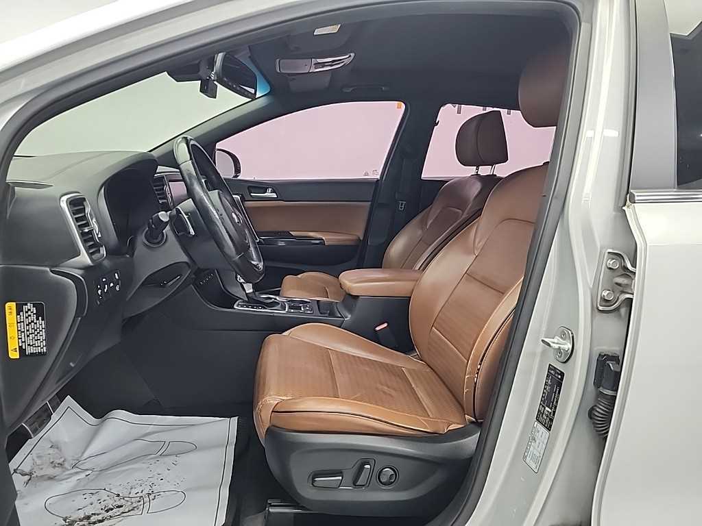 KIA Sportage - Vista 11