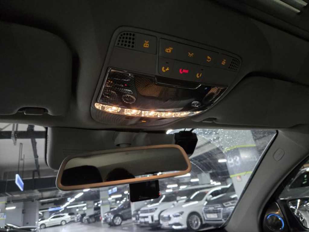 Mercedes Benz GLC Class 2018 Negro - Importación desde Corea - HF Imports Iquique - Foto 16