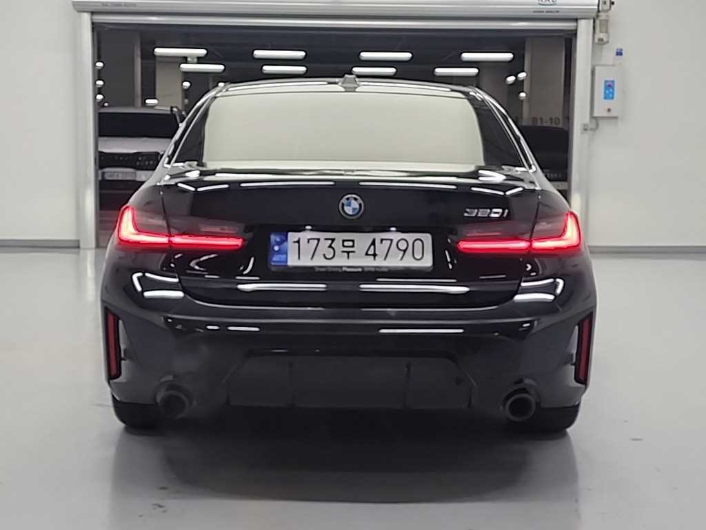 BMW 3 series - Vista 3