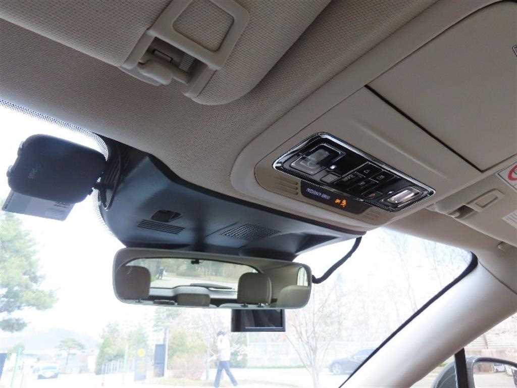 Lincoln Corsair - Vista 11