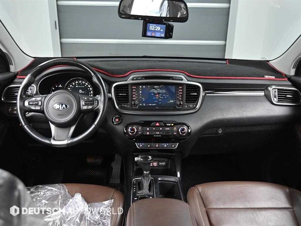 KIA Sorento - Vista 7