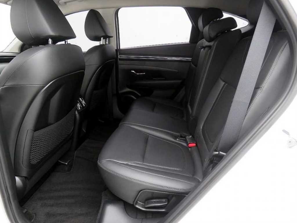 HYUNDAI Tucson - Vista 7