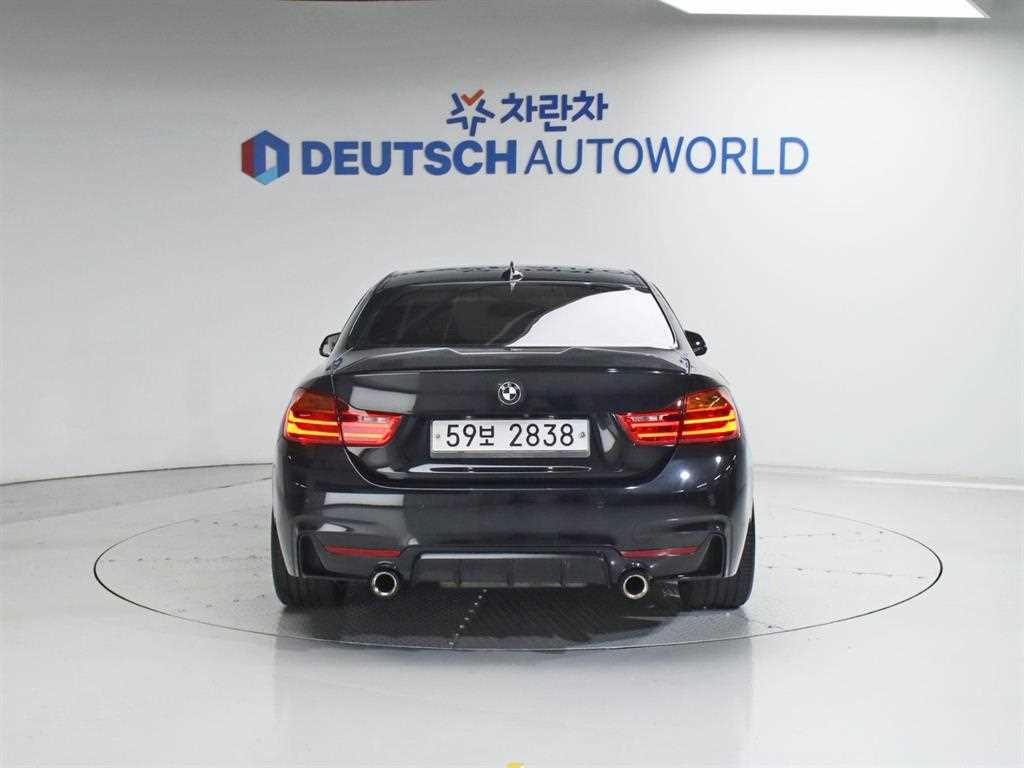BMW 4 Series - Vista 4