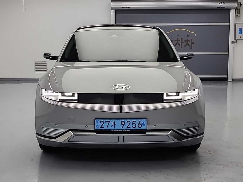 HYUNDAI Ioniq 5 - Vista 2