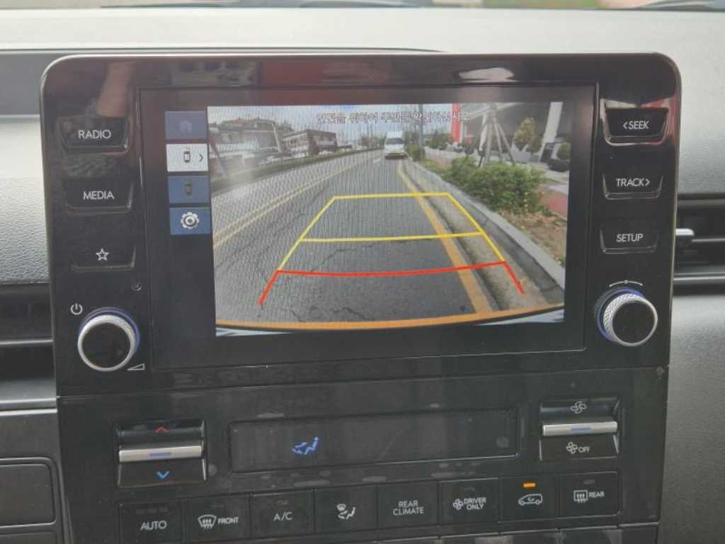 HYUNDAI Staria 2025 Amarillo - Importación desde Corea - HF Imports Iquique - Foto 16